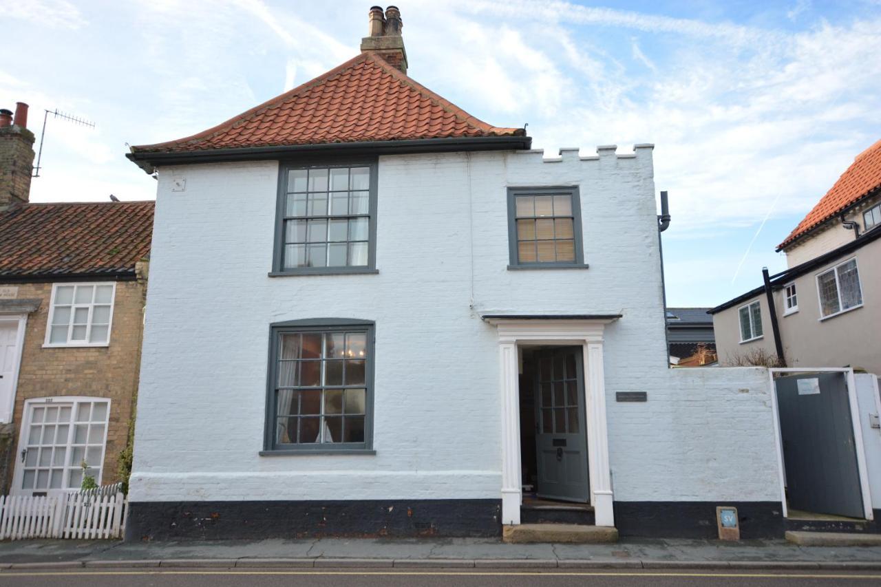 Gosfield Cottage, Aldeburgh Extérieur photo