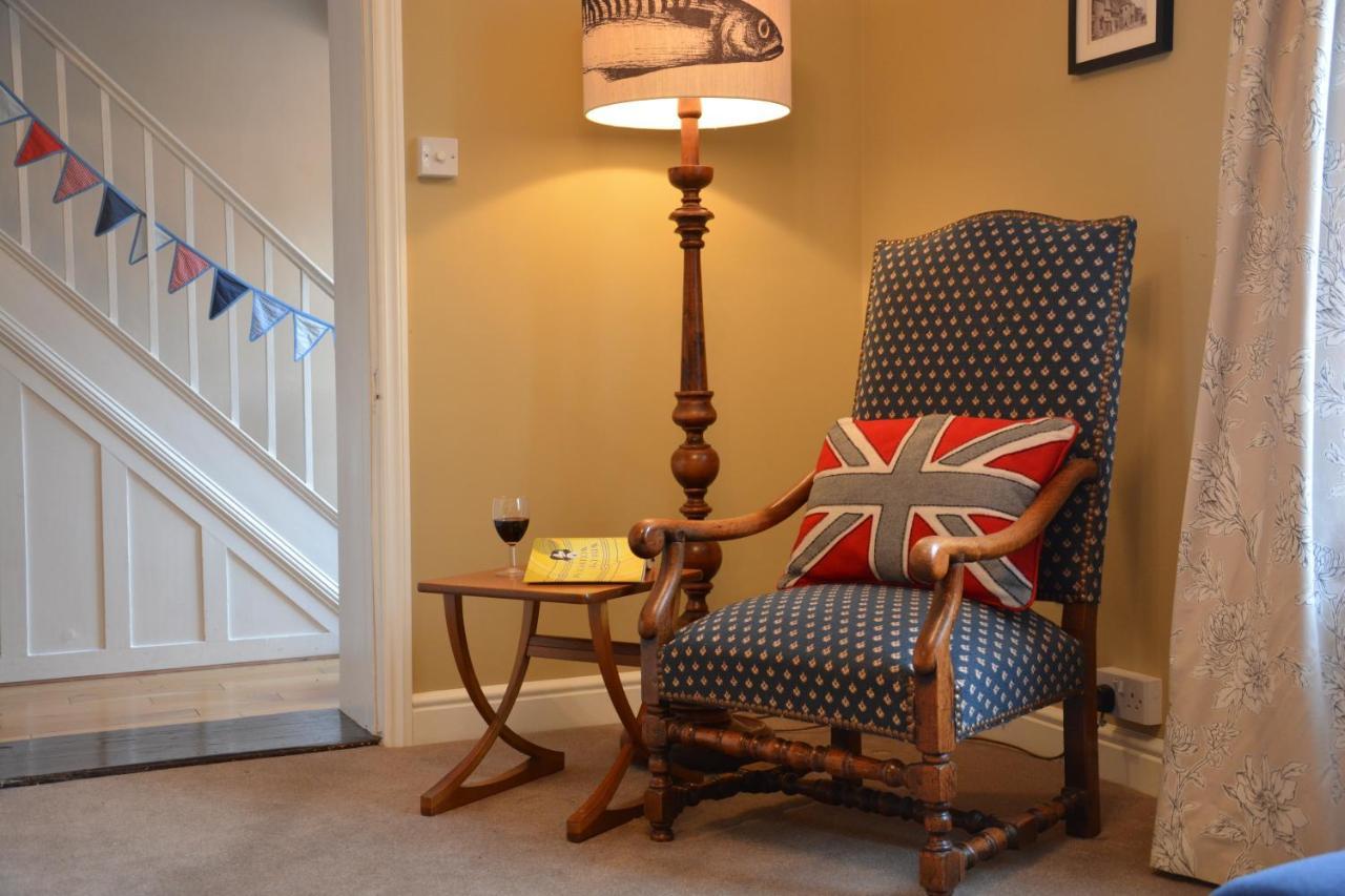 Gosfield Cottage, Aldeburgh Extérieur photo