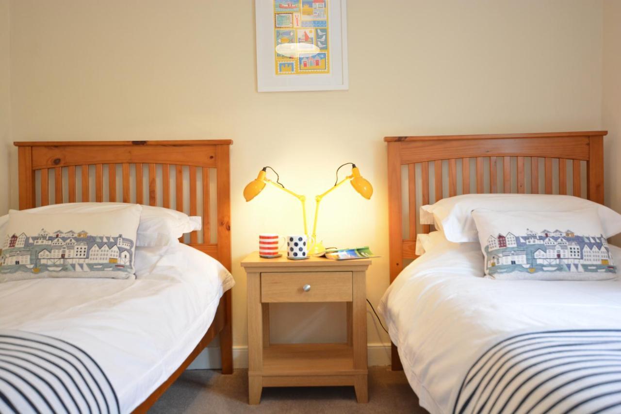 Gosfield Cottage, Aldeburgh Extérieur photo